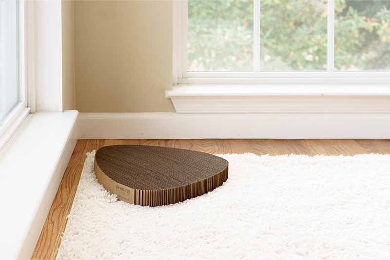 corner scratching pad that is made in USA