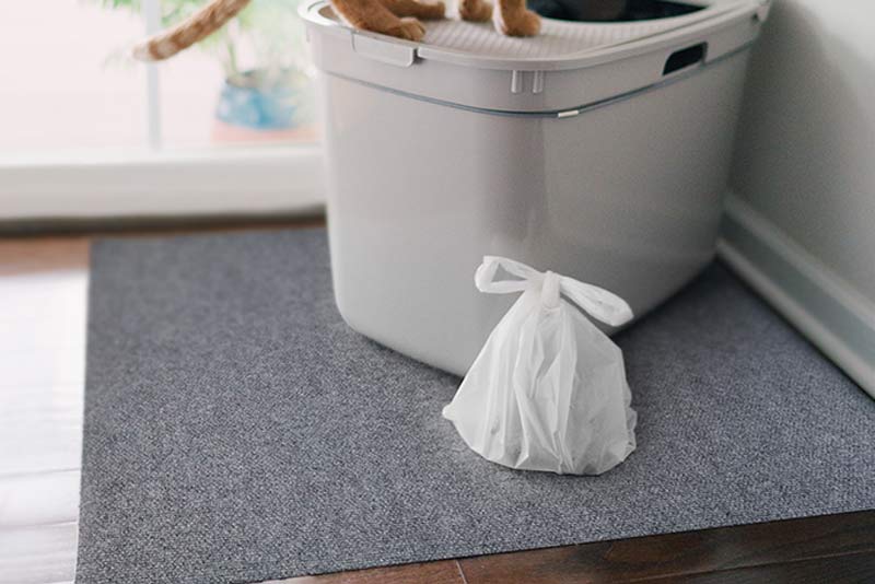 Machine washable waterproof cat litter box mat